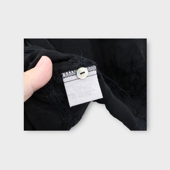 Johnny Was Button Down Shirt Womens Small Black Rayon Embroidered Top Blouse VTG - Picture 9 of 10